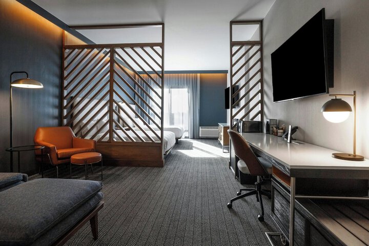 Courtyard by Marriott Indianapolis Fishers