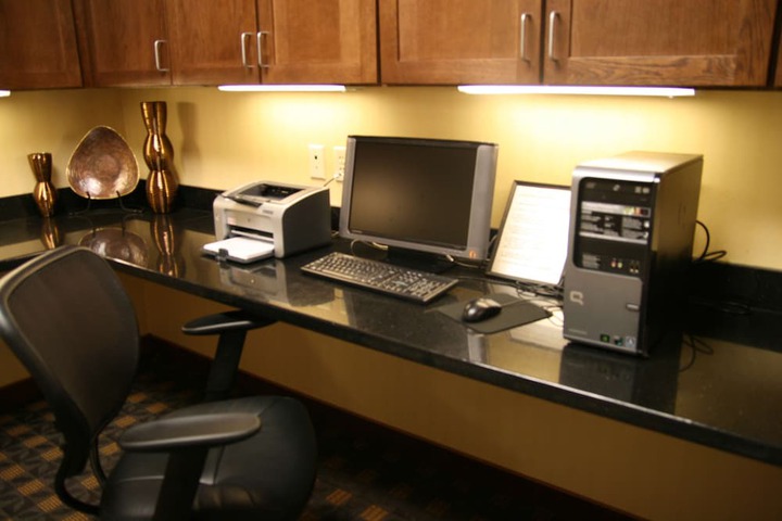 Business Center 11 of 11