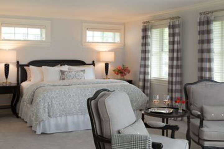Room 44 of 68