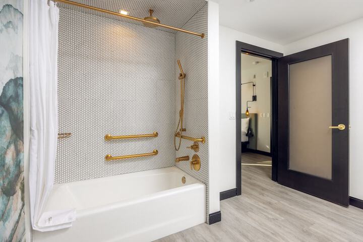 The Godfrey Hotel Hollywood
