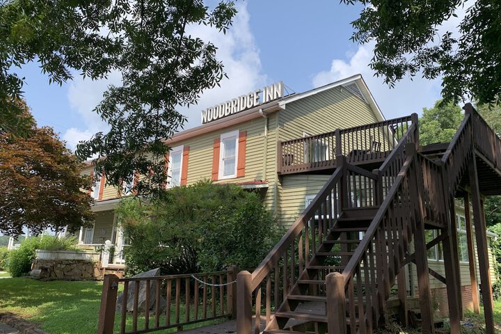 Woodbridge Inn & Tavern
