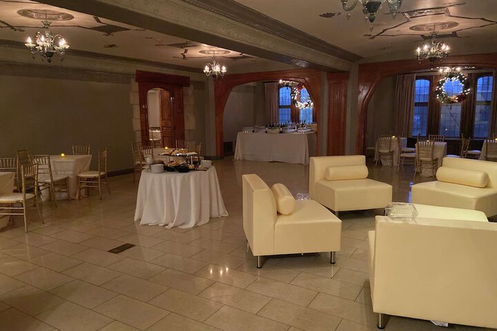 The Tudor Arms Hotel Cleveland - a DoubleTree by Hilton