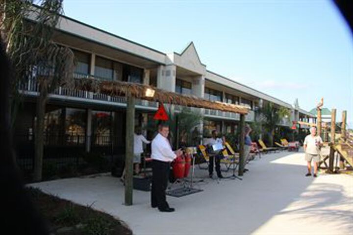 Coast Inn