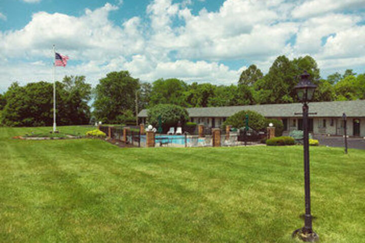 The Shaker Inn