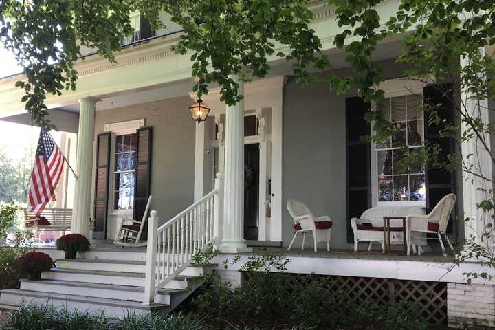 The Carriage Inn B & B