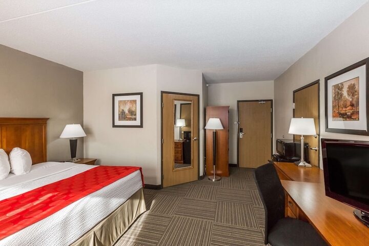 Room 20 of 76