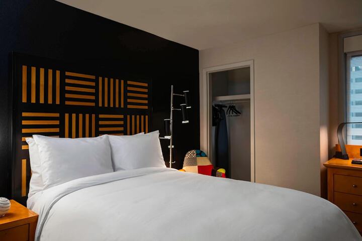 Renaissance Des Moines Savery Hotel