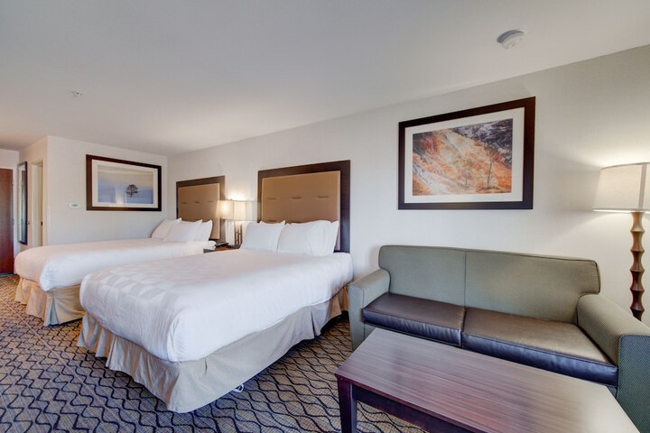 Holiday Inn West Yellowstone by IHG.