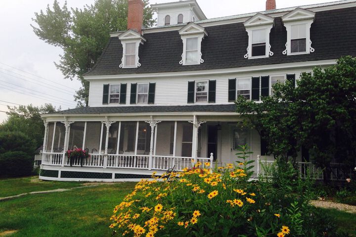 Center Lovell Inn