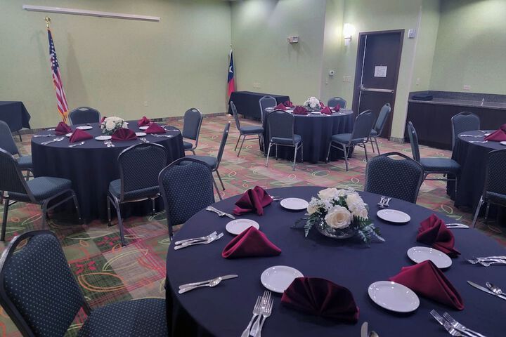 Holiday Inn Garland by IHG