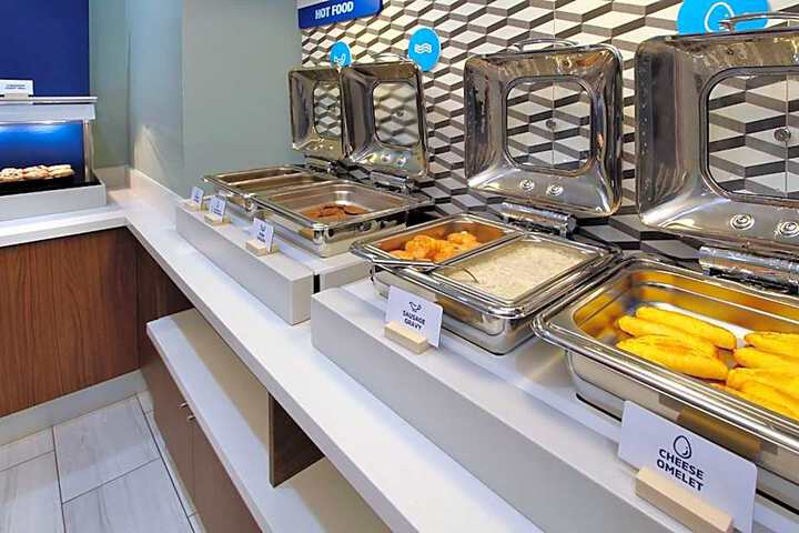 Holiday Inn Express & Suites Tumwater Olympia by IHG
