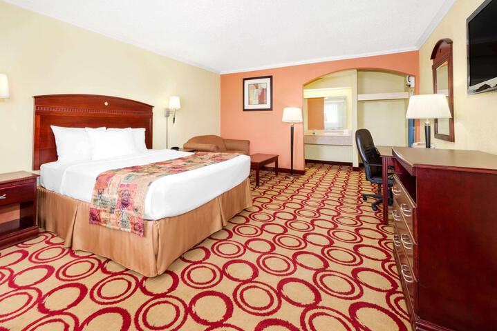 HOTEL PLAINVIEW