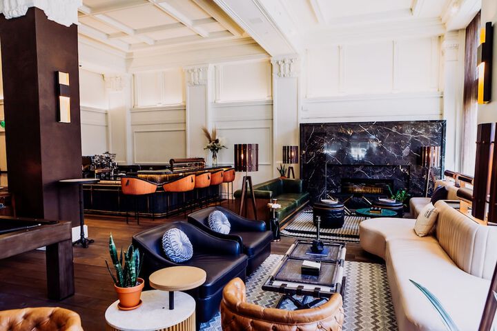 Surety Hotel Autograph Collection