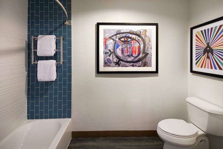 Room 17 of 26