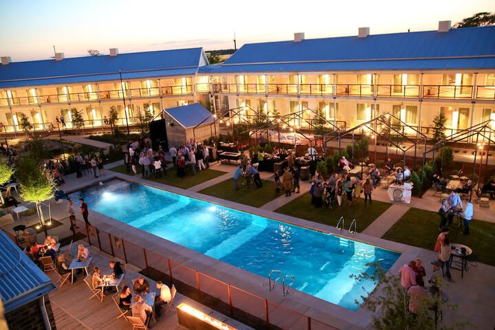 Cavalry Court by Valencia Hotel Collection