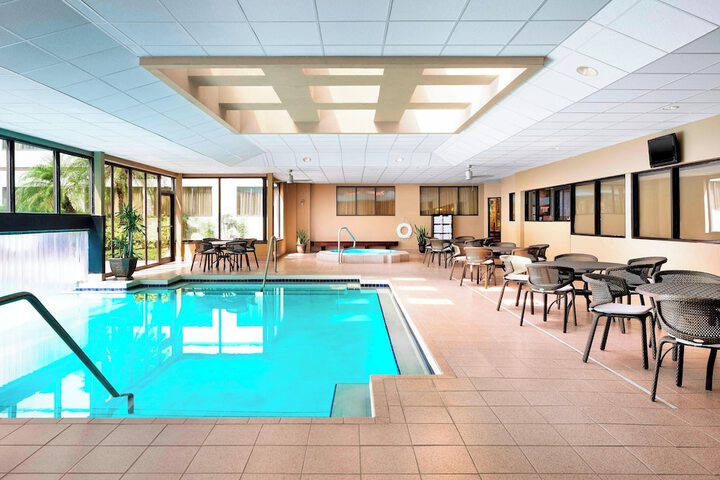 Pool 10 of 59