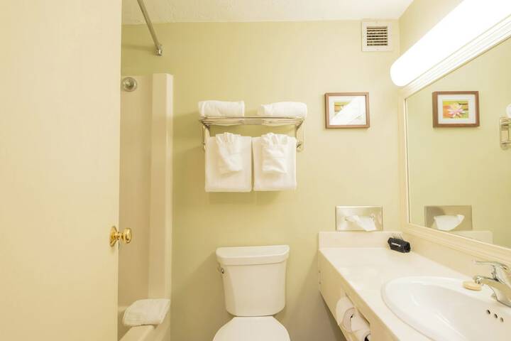 Fireside Inn & Suites West Lebanon