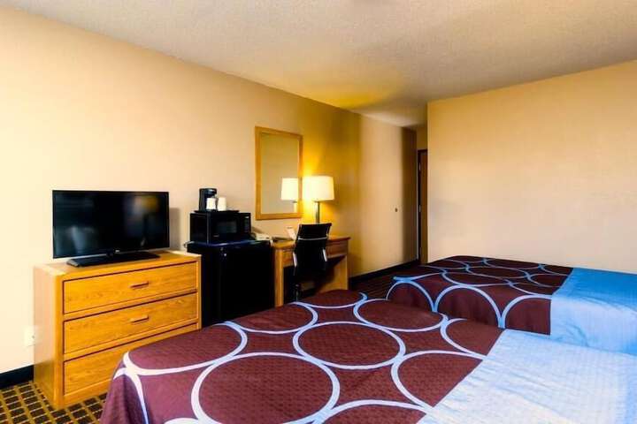 Room 31 of 32