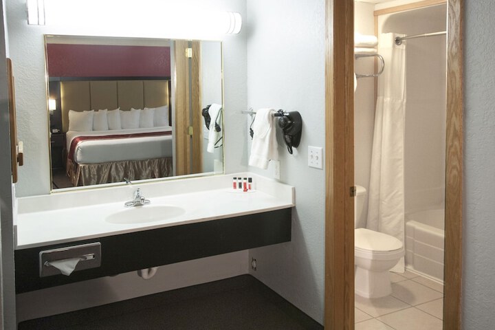 Ramada by Wyndham Keystone Near Mt. Rushmore