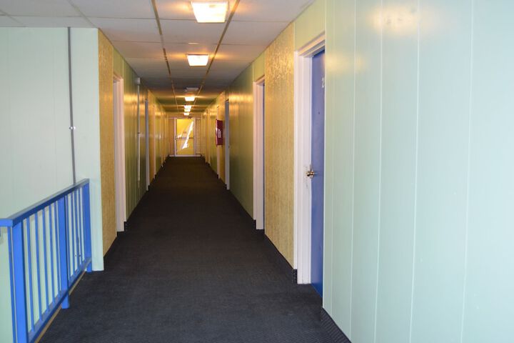 Ballroom/Hall 26 of 27