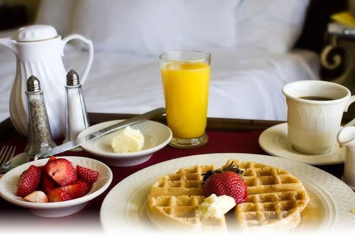 Breakfast/Coffee Service 44 of 49