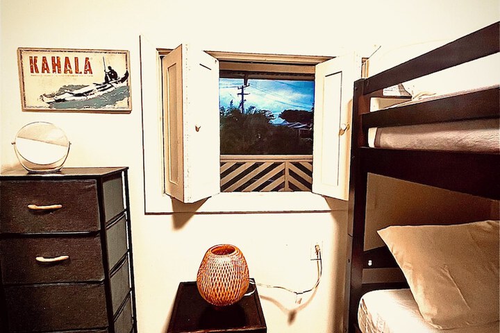 Wild Ginger Hotel