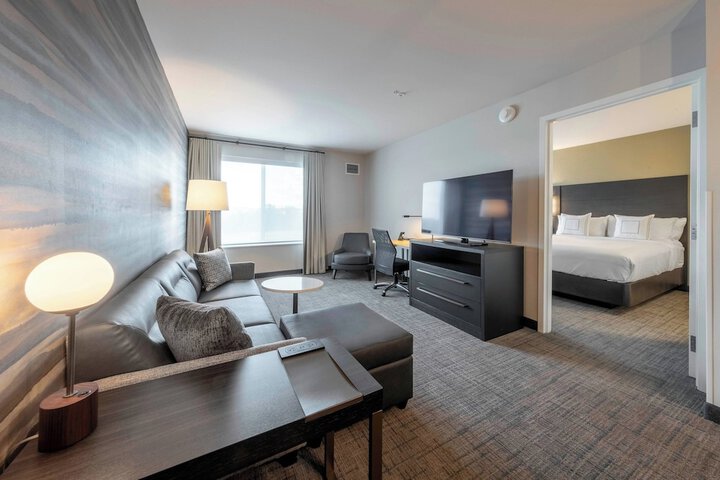 Room 34 of 64