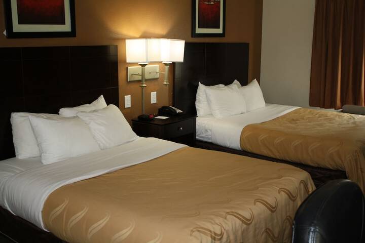 Room 51 of 129
