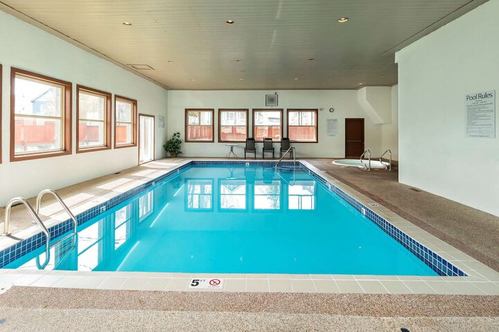 Pool 6 of 53
