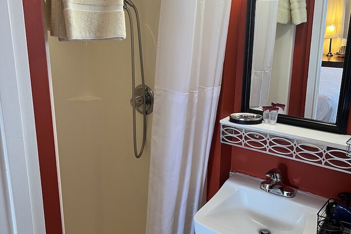 Room 14 of 51