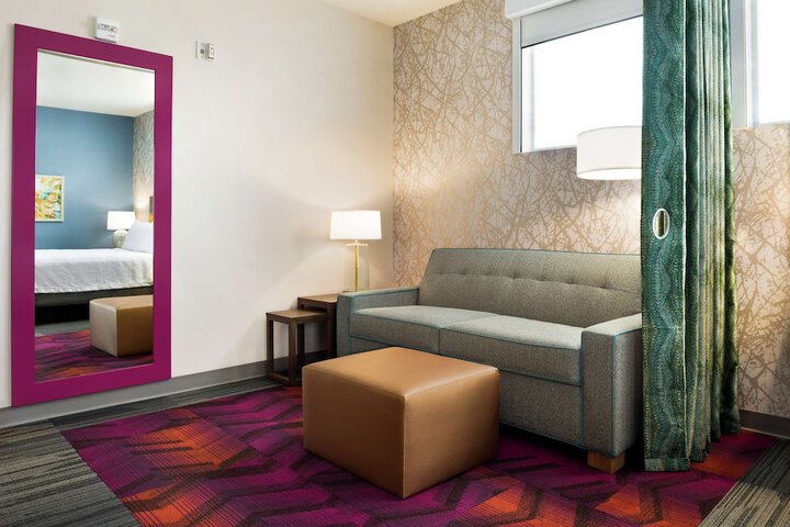 Room 21 of 30