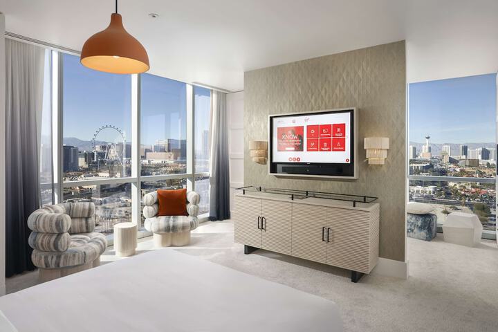 Room 76 of 201