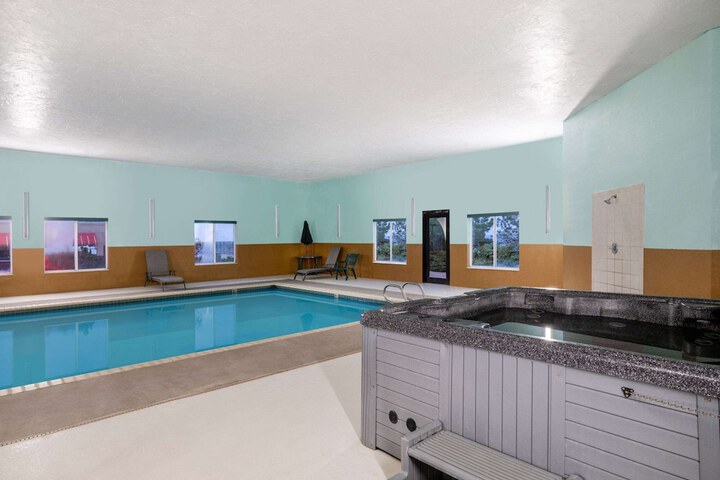 Baymont by Wyndham Limon