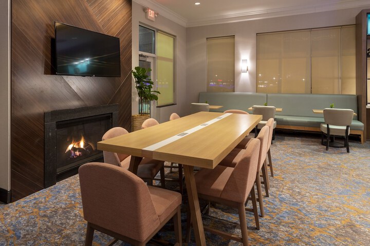 Hotel 6 of 78
