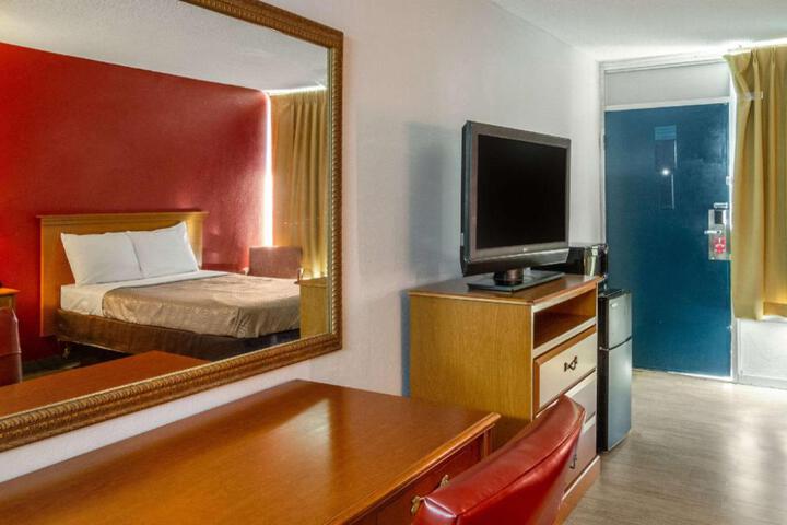 Econo Lodge