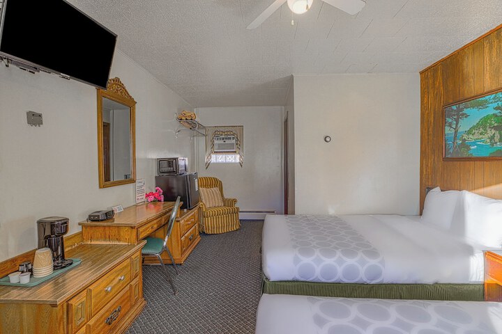 Room 28 of 48