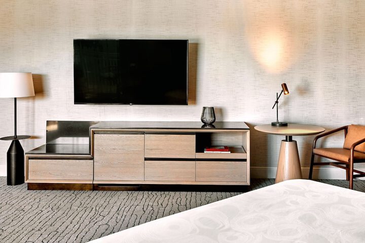 Room 92 of 167