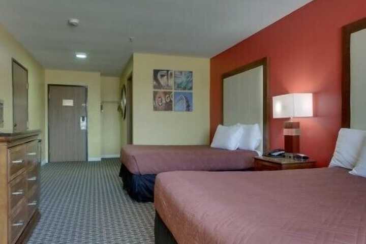 Heritage Grand Inn