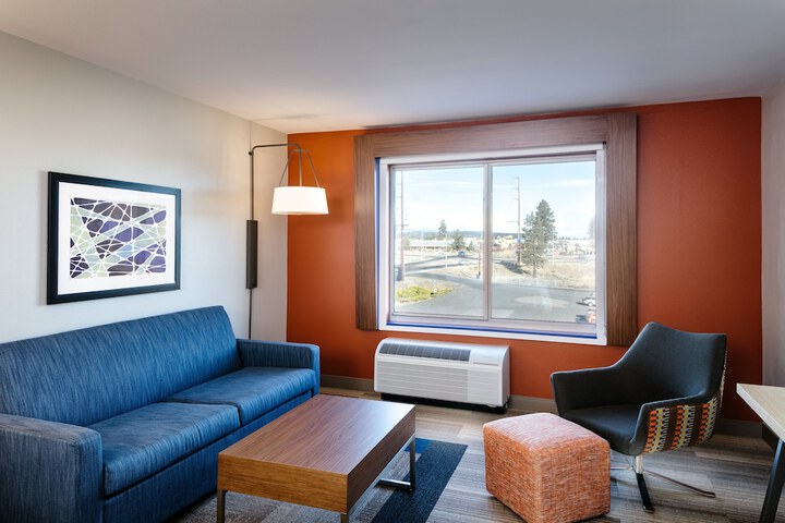 Room 22 of 45