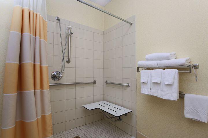 Comfort Inn & Suites Zanesville City Center