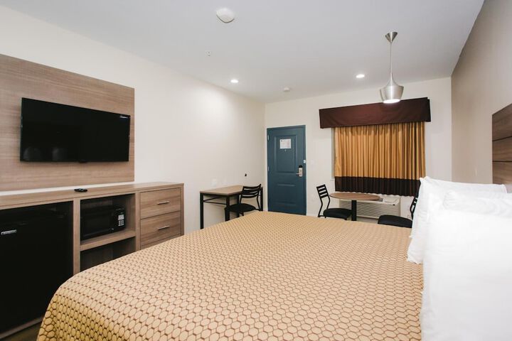 Room 26 of 57
