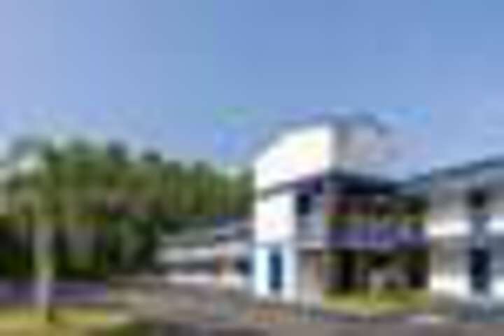 Hotel 15 of 156