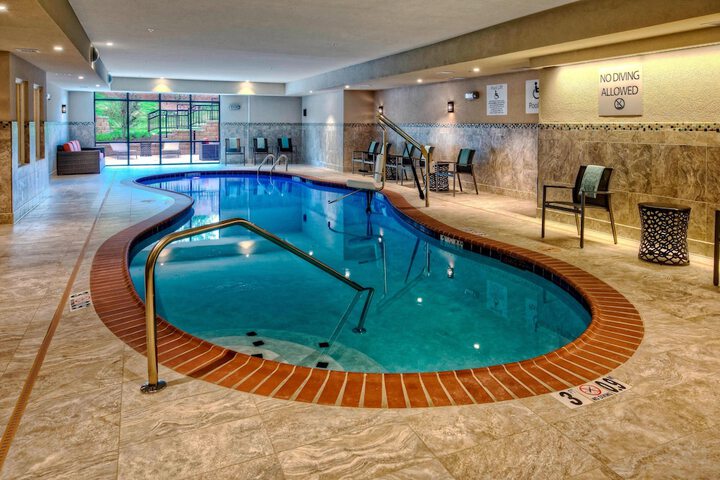 Pool 4 of 40