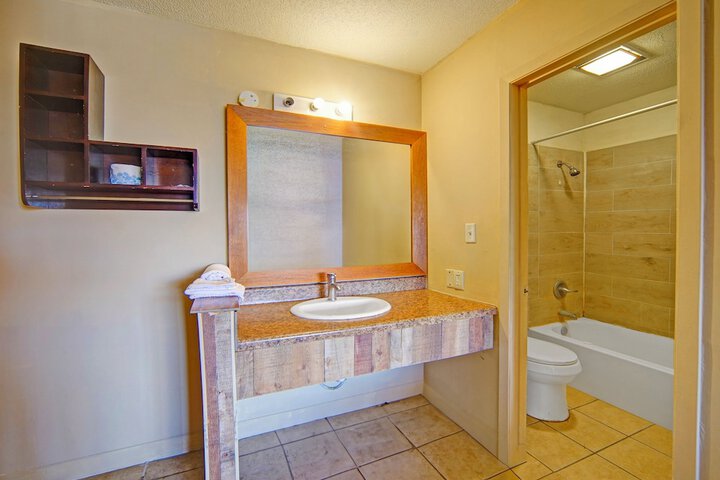 Sunset Inn Flatonia I 10 by Hotel O