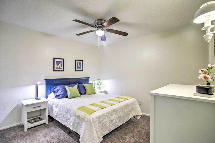 Walden Golf Course Condo Near Lake Conroe!