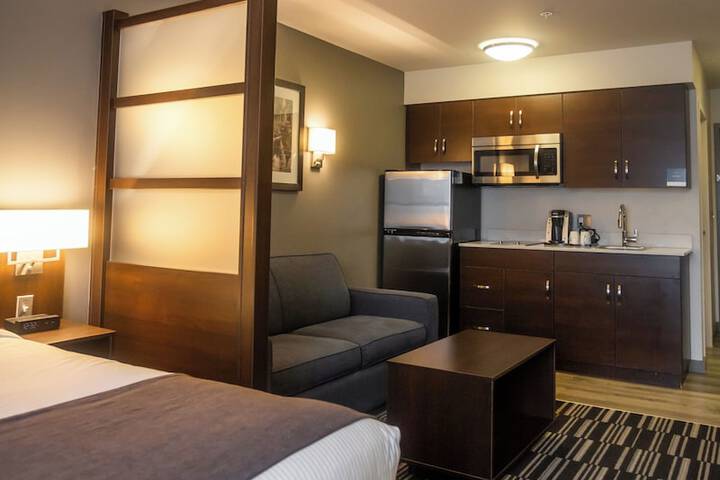 Room 42 of 54