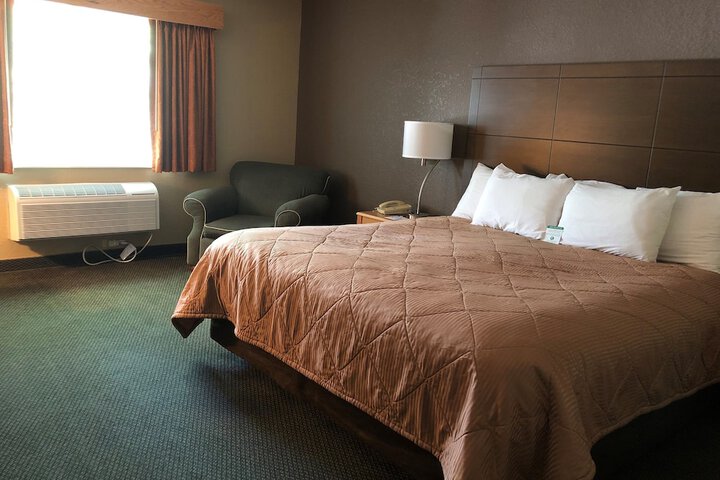 Room 13 of 42