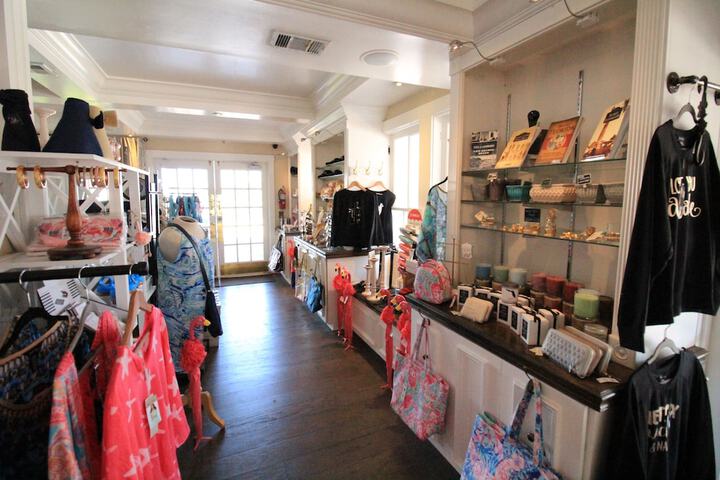 Gift Shop 73 of 79