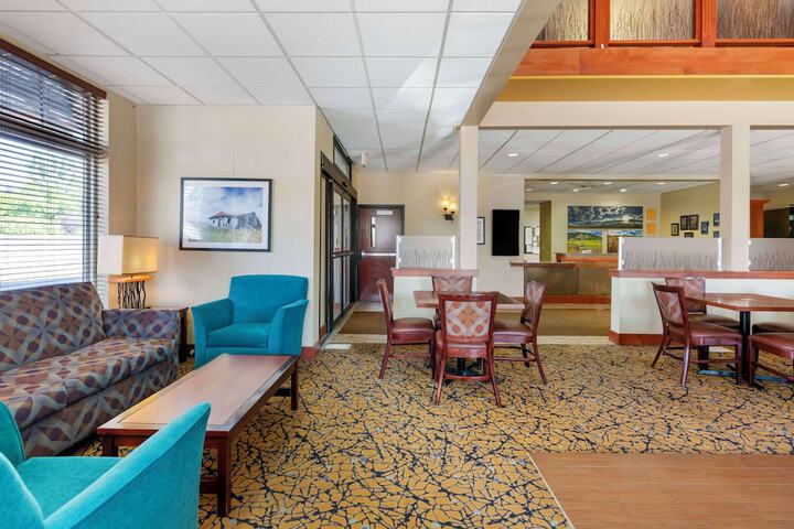 Hotel Interior 5 of 39