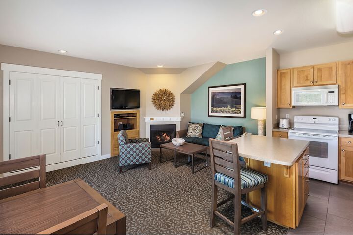 Room 21 of 34